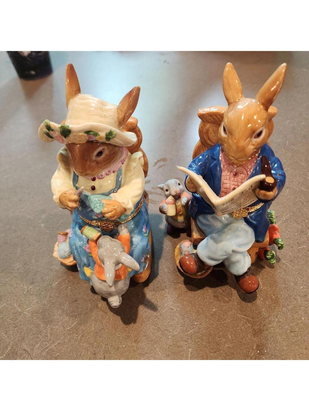 CWC Mama & Papa Bunny Rabbit Hinged Trinket Box Set w Baby Rabbits Hand Paint - Picture 9 of 9